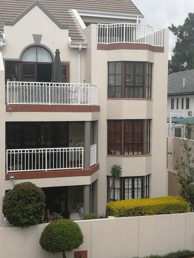 ヨハネスブルグRivonia One & Onlyアパートメント エクステリア 写真